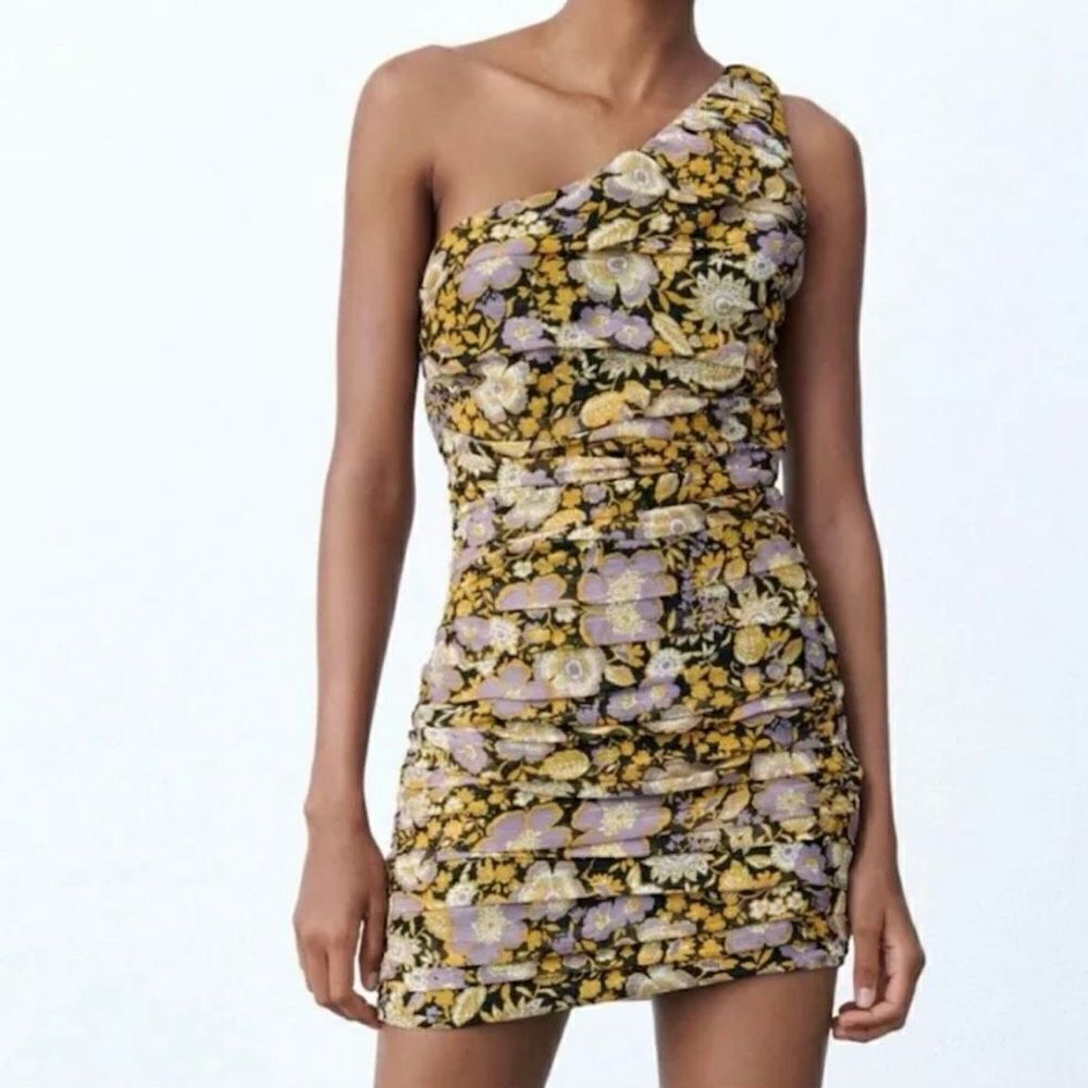NWT ZARA XS Gorgeous One Shoulder Gold, Black Floral Ruched Gathered Mini Dress